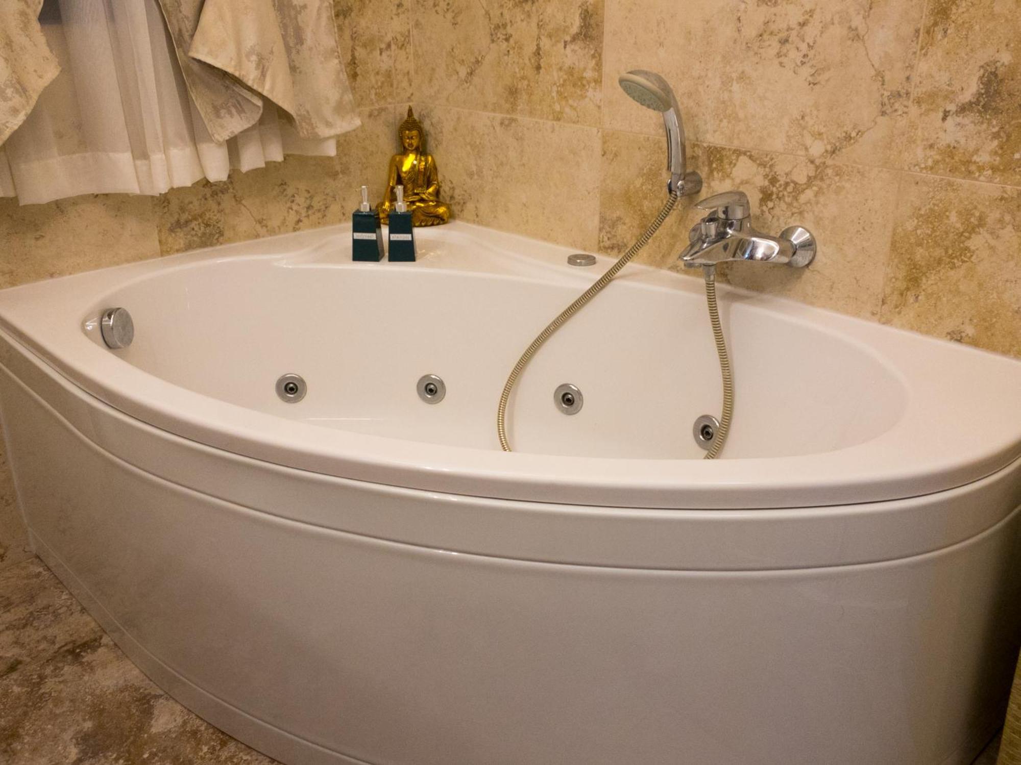 Kimray Boutique Apartment - Indulge In Comfort, Embrace Tranquility Марсаскала Екстериор снимка