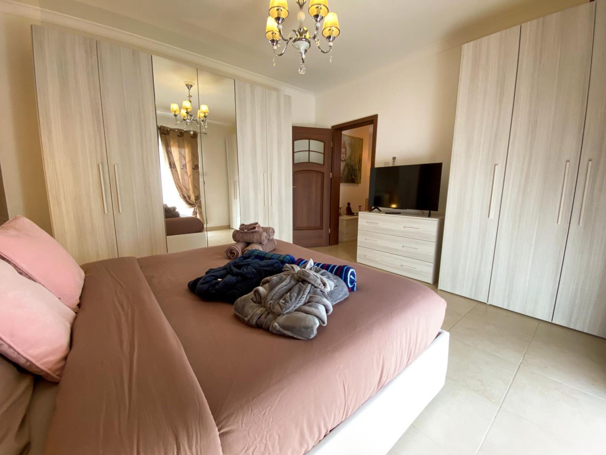 Kimray Boutique Apartment - Indulge In Comfort, Embrace Tranquility Марсаскала Екстериор снимка